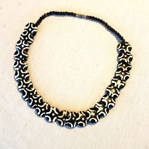 Black & White Necklace